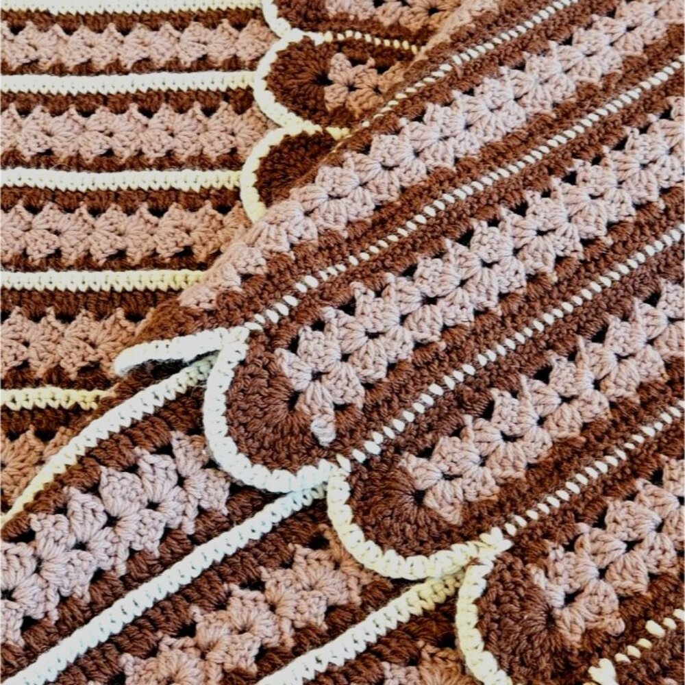 Vintage Crochet Blanket Brown Beige Ivory Scalloped Edge Handmade 62 x 48" Twin - Picture 12 of 12